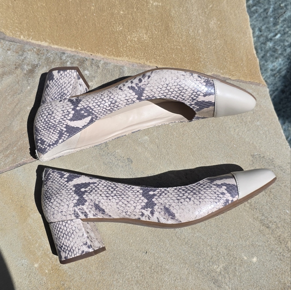 Nwot Cole Haan The Go-To Block Heel Pump Cement Python Print 9B - Picture 7 of 13